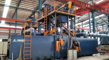 江西定制防腐管材型材Q6920輥道拋丸機(jī)安裝調(diào)試完成